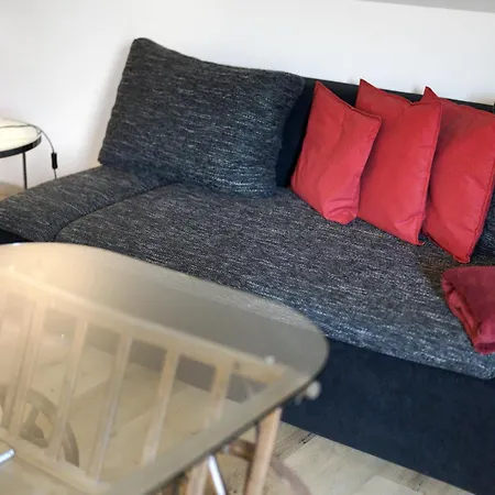 In Der Weinig * ساسباخ آم كايزرشتول